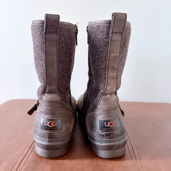 Ugg Robbie Waterproof Boots - Picture 5 of 7